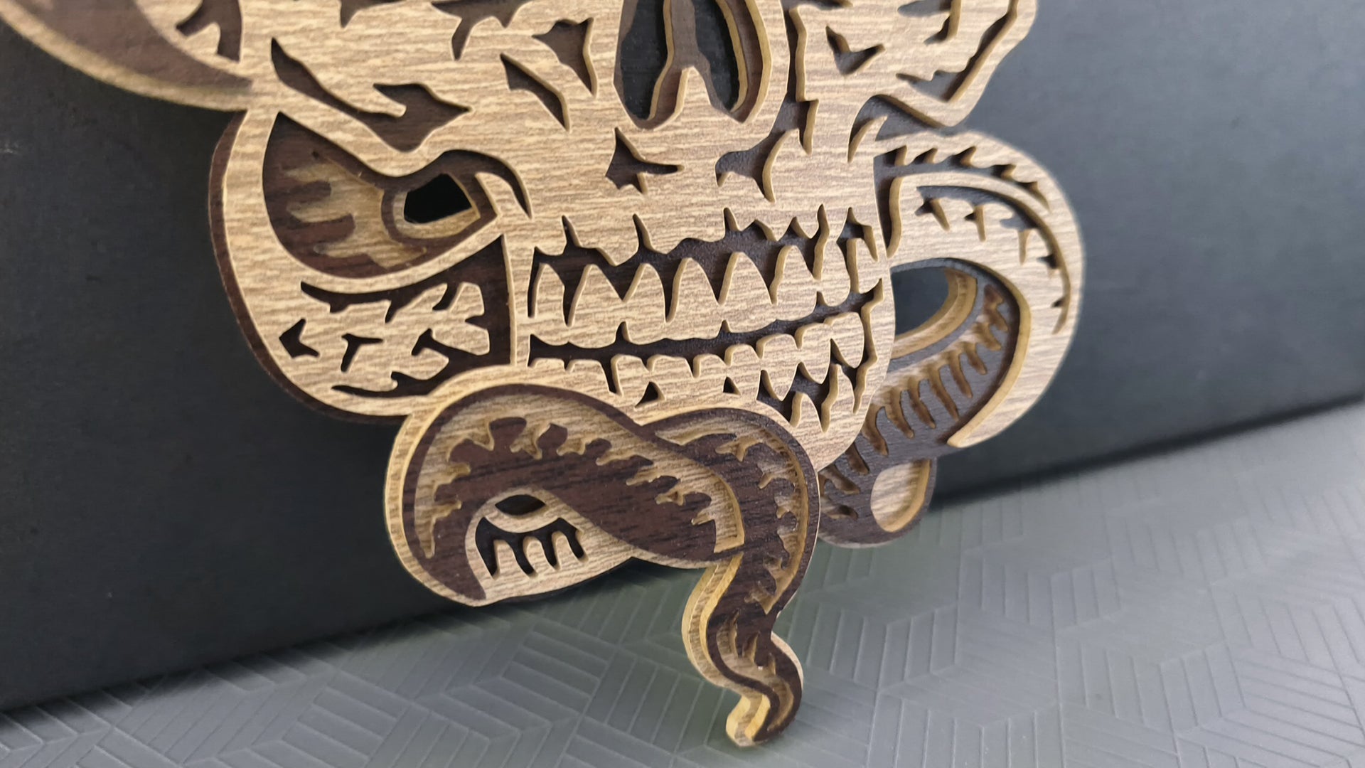 C323-Skull with Snake Layered Scroll Saw Project — Alex Fox Patterns