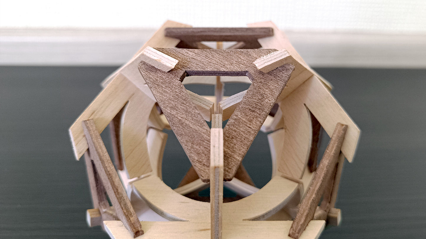 C004-Vertex Geometric Puzzle — Alex Fox Scroll Saw Patterns