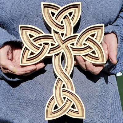 C124-Celtic cross