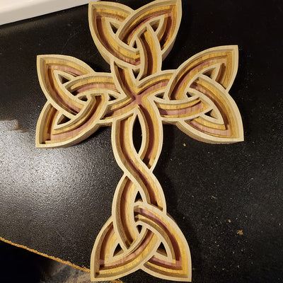 C124-Celtic cross scroll saw project pattern