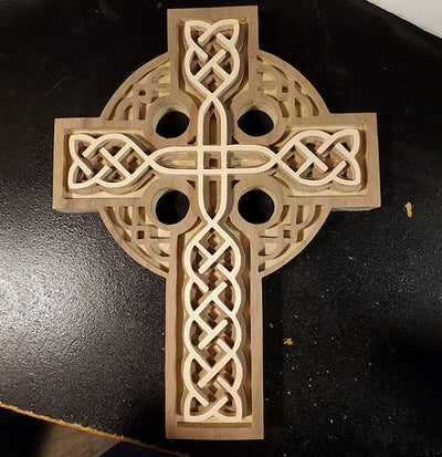 C221-Celtic cross