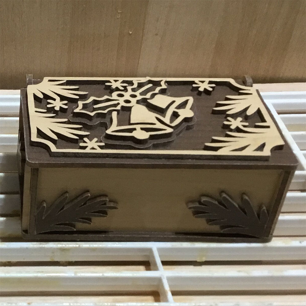 C272-Christmas gift Box scroll saw project - Alex Fox pattern