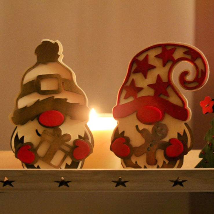 C282-Christmas Gnomes scroll saw project - Alex Fox pattern