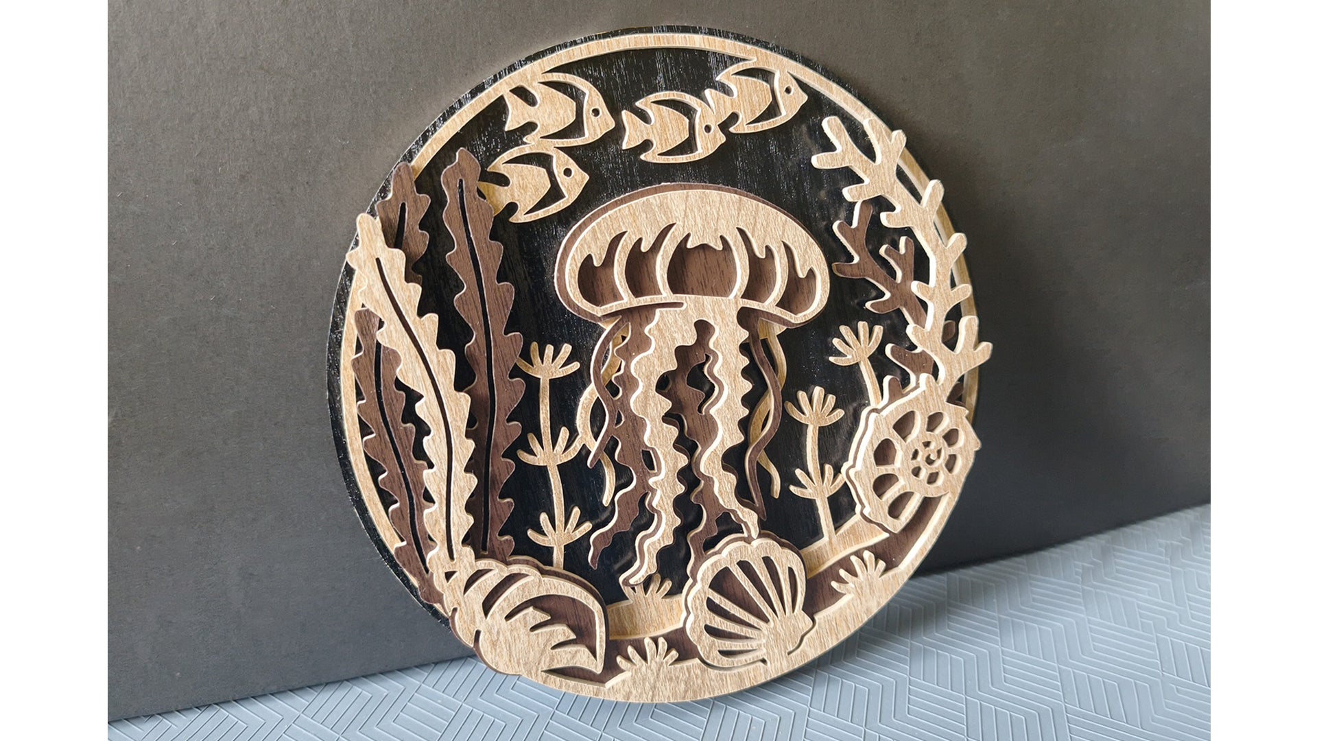 C309-Jellyfish Layered Scroll Saw Pattern — Alex Fox Patterns