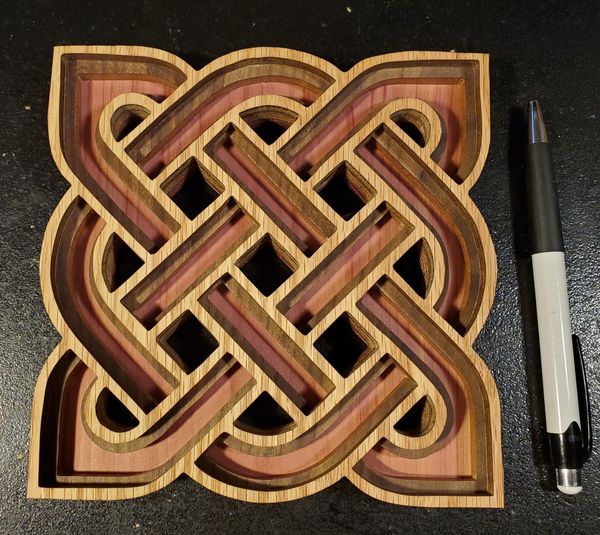 C56-celtic ornament  scroll saw project - Alex Fox pattern