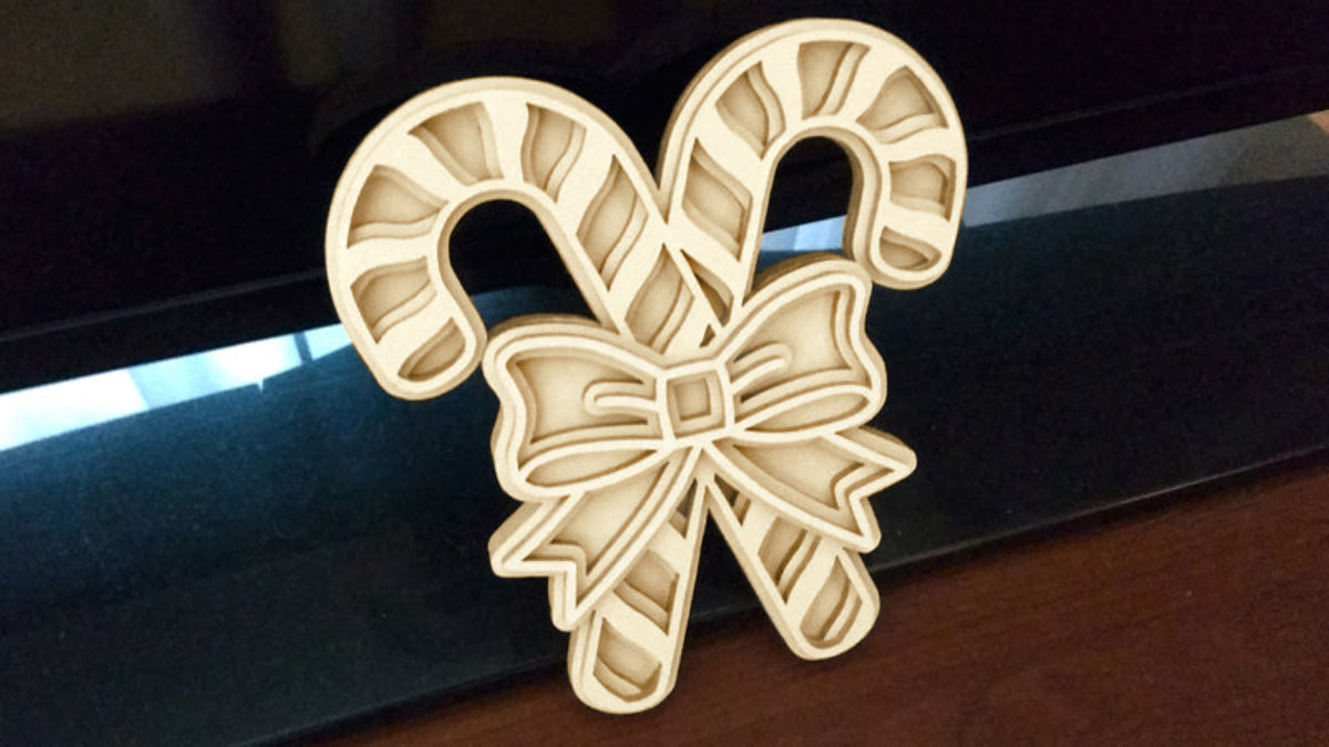 C041-Candy Canes Layered Scroll Saw Pattern - Alex Fox Patterns