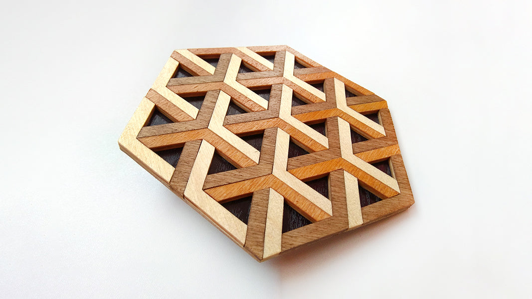 C048-Trivet Optical Illusion Scroll Saw Pattern - Alex Fox Patterns