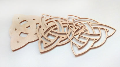 C050-Celtic Knot Layered Scroll Saw Pattern - Alex Fox Patterns