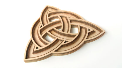 C050-Celtic Knot Layered Scroll Saw Pattern - Alex Fox Patterns