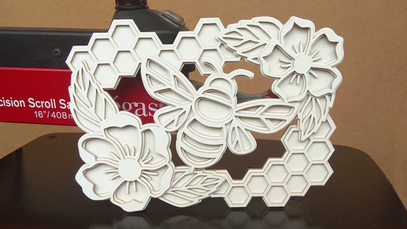 C118-Bee On Honeycomb Layered Scroll Saw Pattern - Alex Fox Patterns