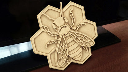 C160-Bee On Honeycomb Layered Scroll Saw Pattern - Alex Fox Patterns