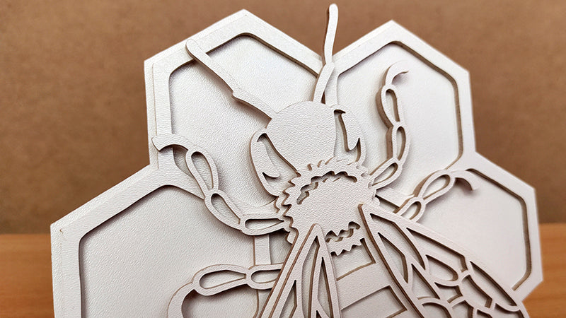 C160-Bee Layered Scroll Saw Pattern - Alex Fox Patterns