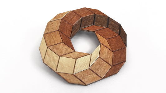 C173-Trivet Optical Illusion Scroll Saw Pattern - Alex Fox Patterns