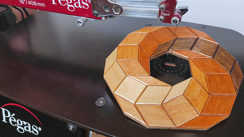 C173-Trivet Scroll Saw Pattern - Alex Fox Patterns