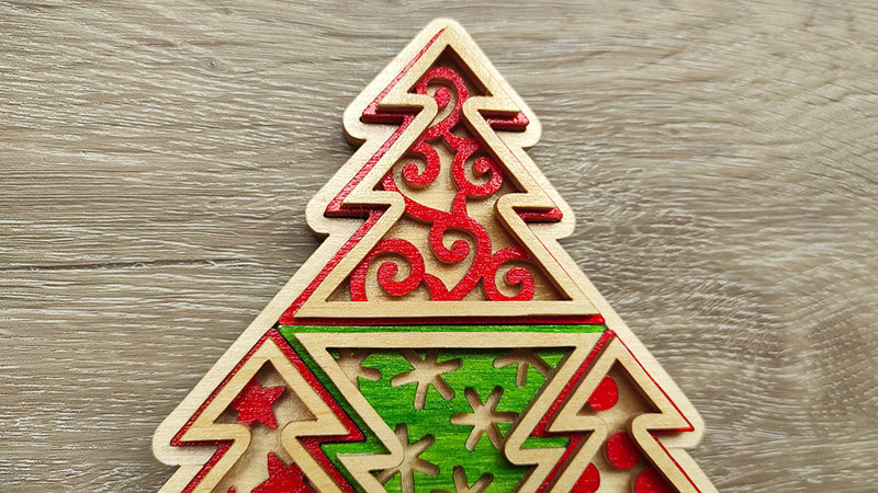 C204-Christmas Tree Puzzle Layered Scroll Saw Pattern - Alex Fox Patterns