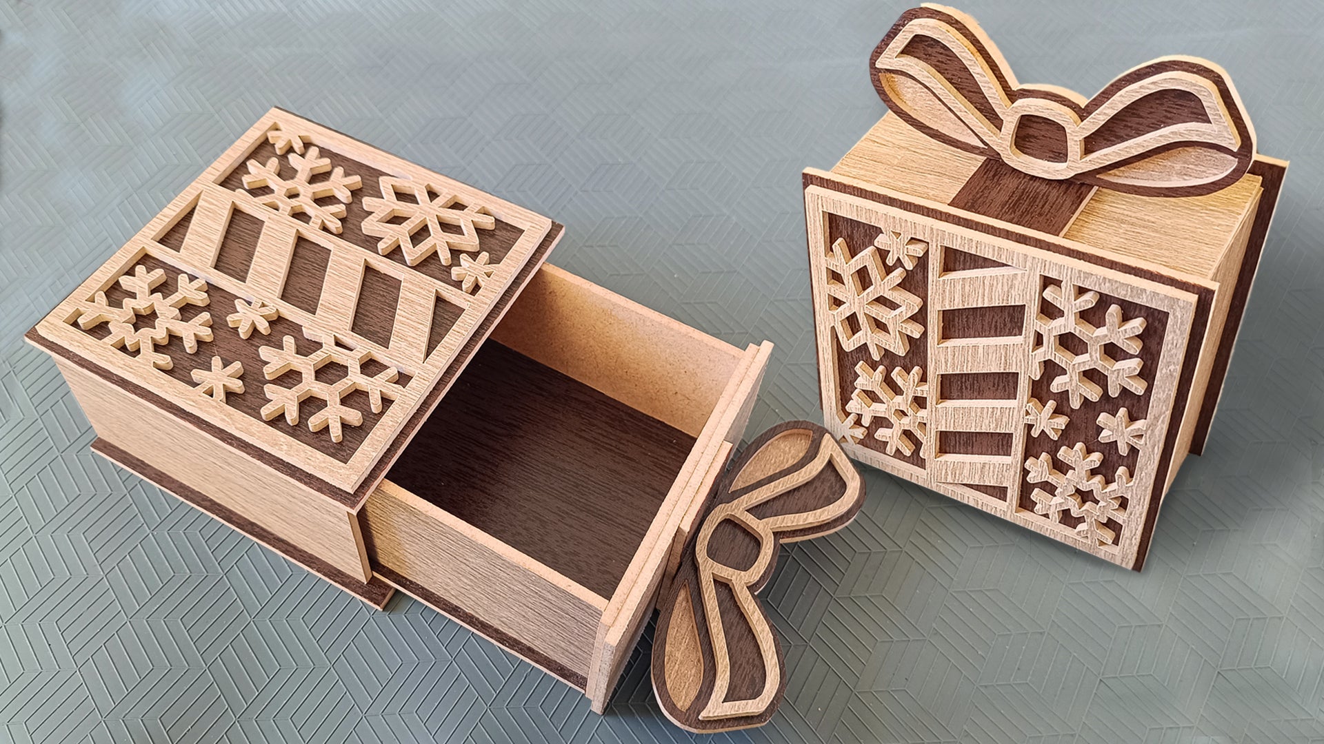 C268-Christmas Box Scroll Saw Pattern - Alex Fox Patterns