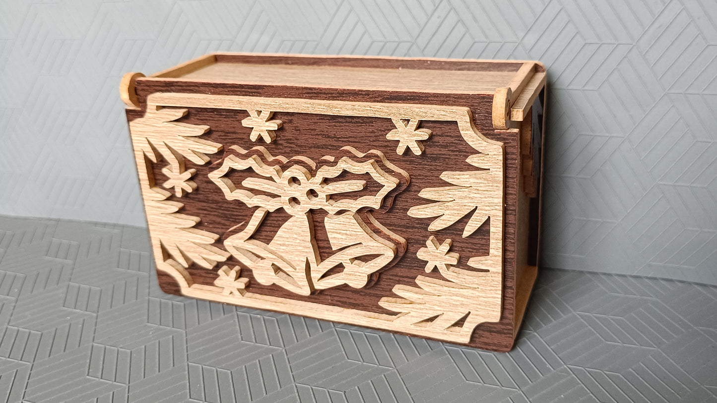 C272-Christmas Box Scroll Saw Pattern - Alex Fox Patterns