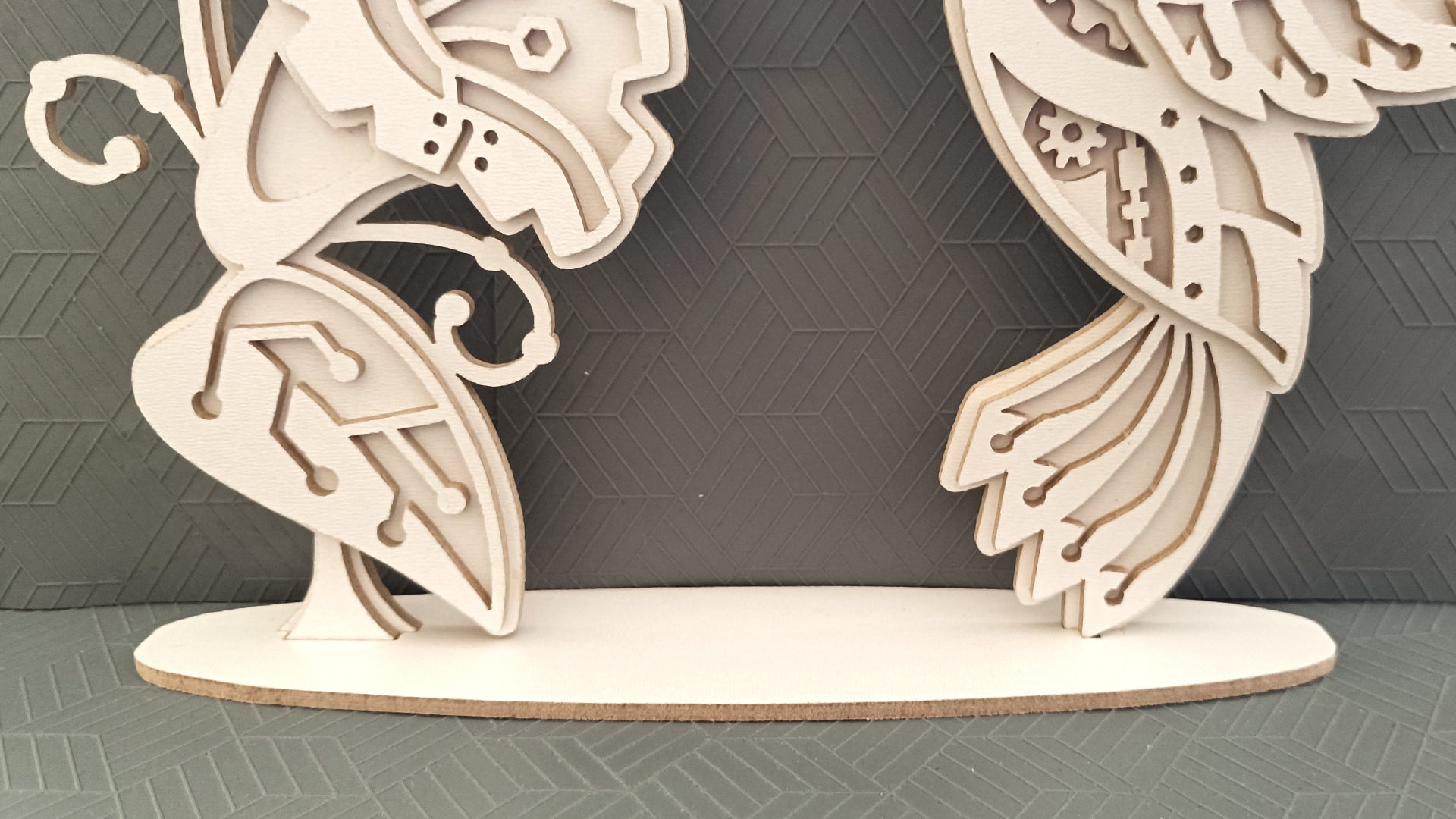 C285-Mechanical Hummingbird Layered Scroll Saw Pattern - Alex Fox Patterns