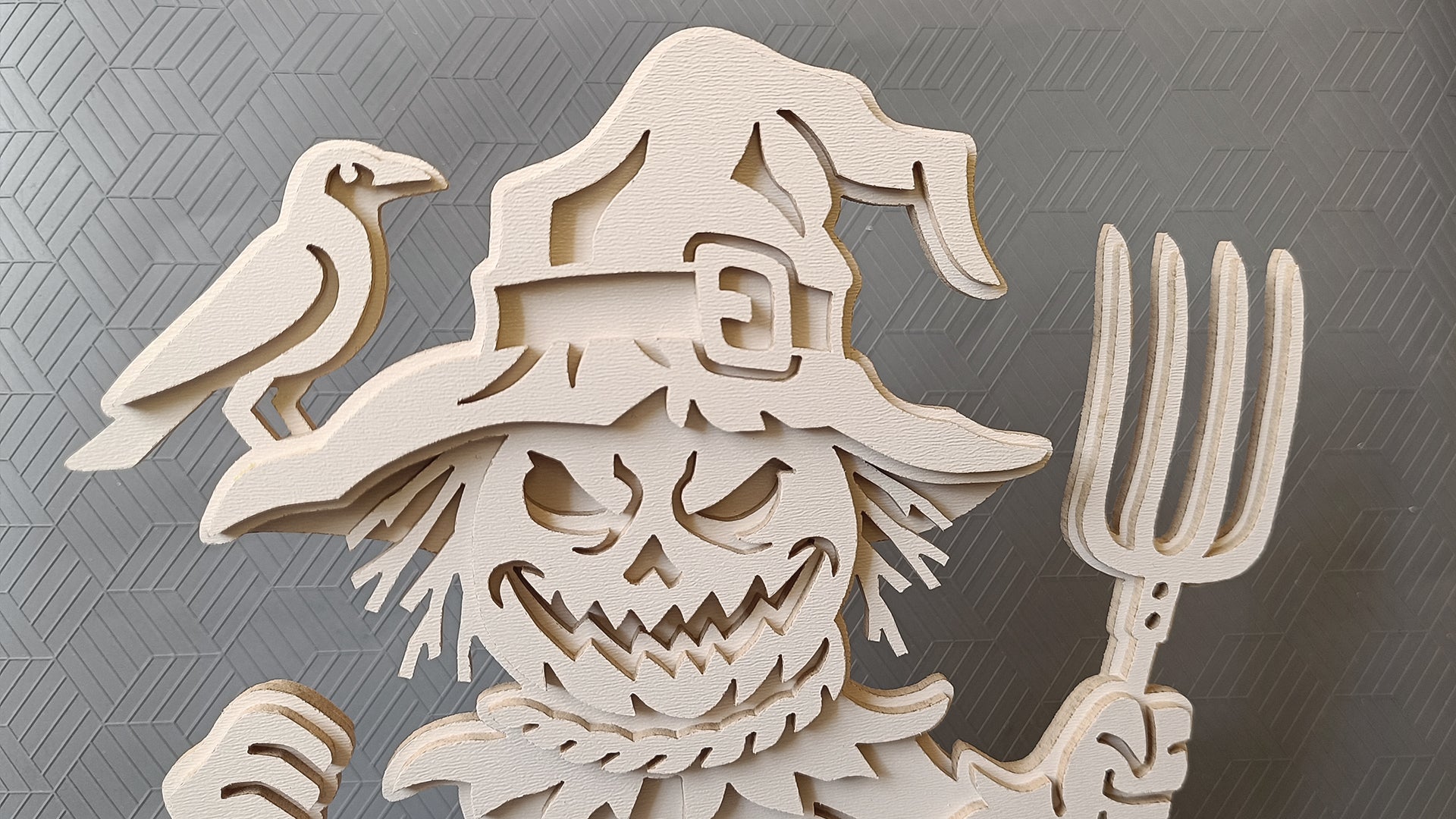 C292-Halloween Scarecrow Layered Scroll Saw Pattern - Alex Fox Patterns