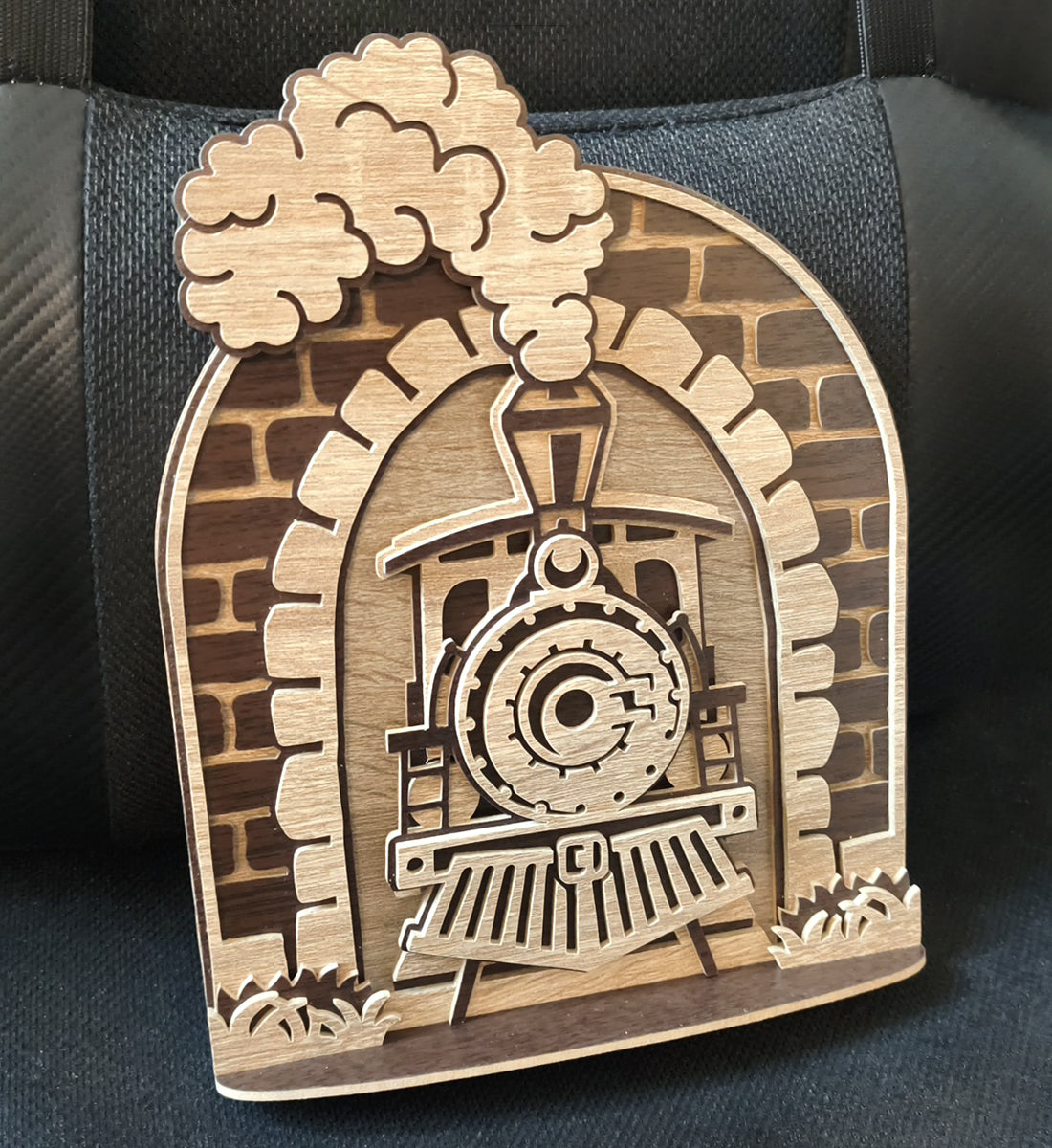 C302-Steam Train Layered Scroll Saw Pattern - Alex Fox Patterns